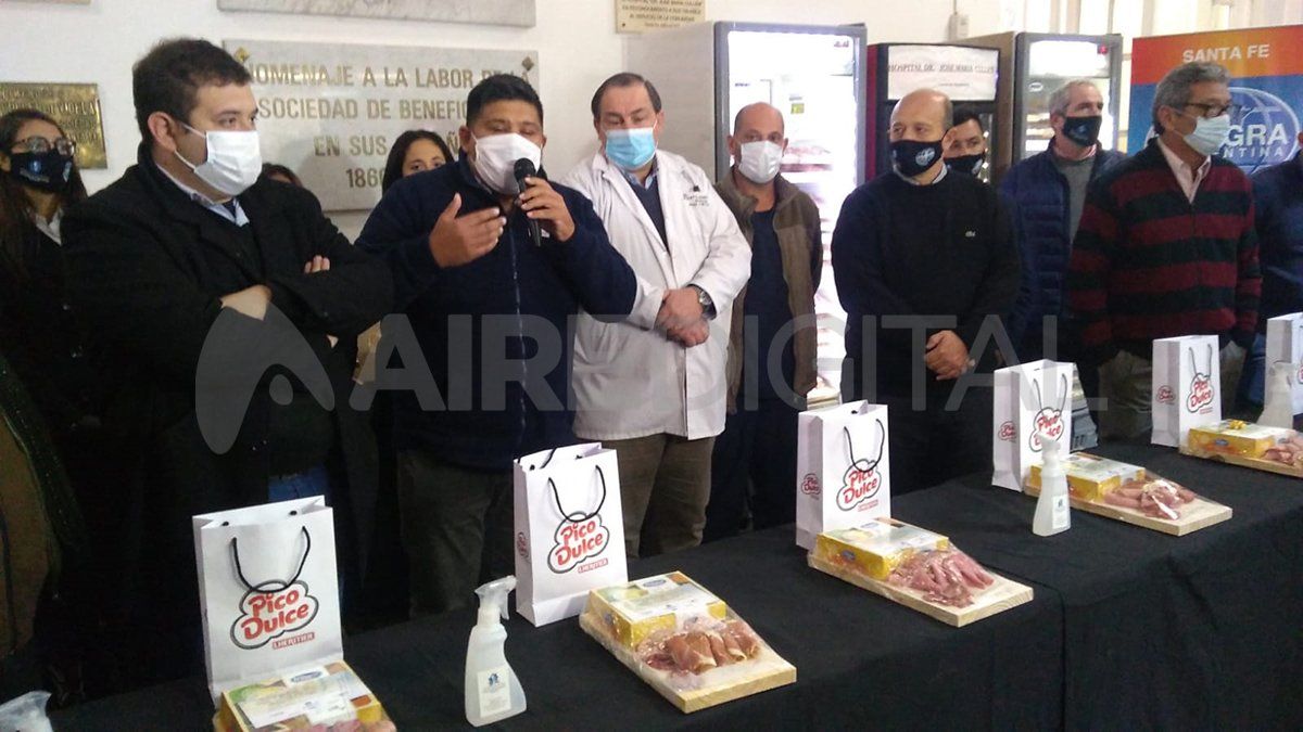 Homenajearon a los trabajadores de la salud del Cullen.