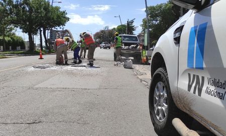 Tareas de Vialidad Nacional sobre Avenida 7 de Marzo en Santo Tomé. Tareas de Vialidad Nacional sobre Avenida 7 de Marzo en Santo Tomé.