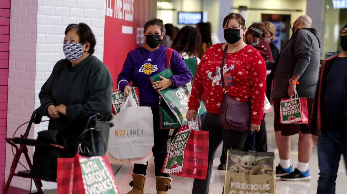 Llegan las fiestas y las compras se multiplican para agasajar a nuestros seres queridos, para eso es necesario saber que contamos con derechos para evitar estafas. 