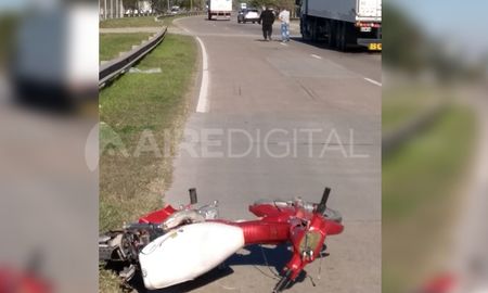 Así quedó la motocicleta siniestrada. Así quedó la motocicleta siniestrada.