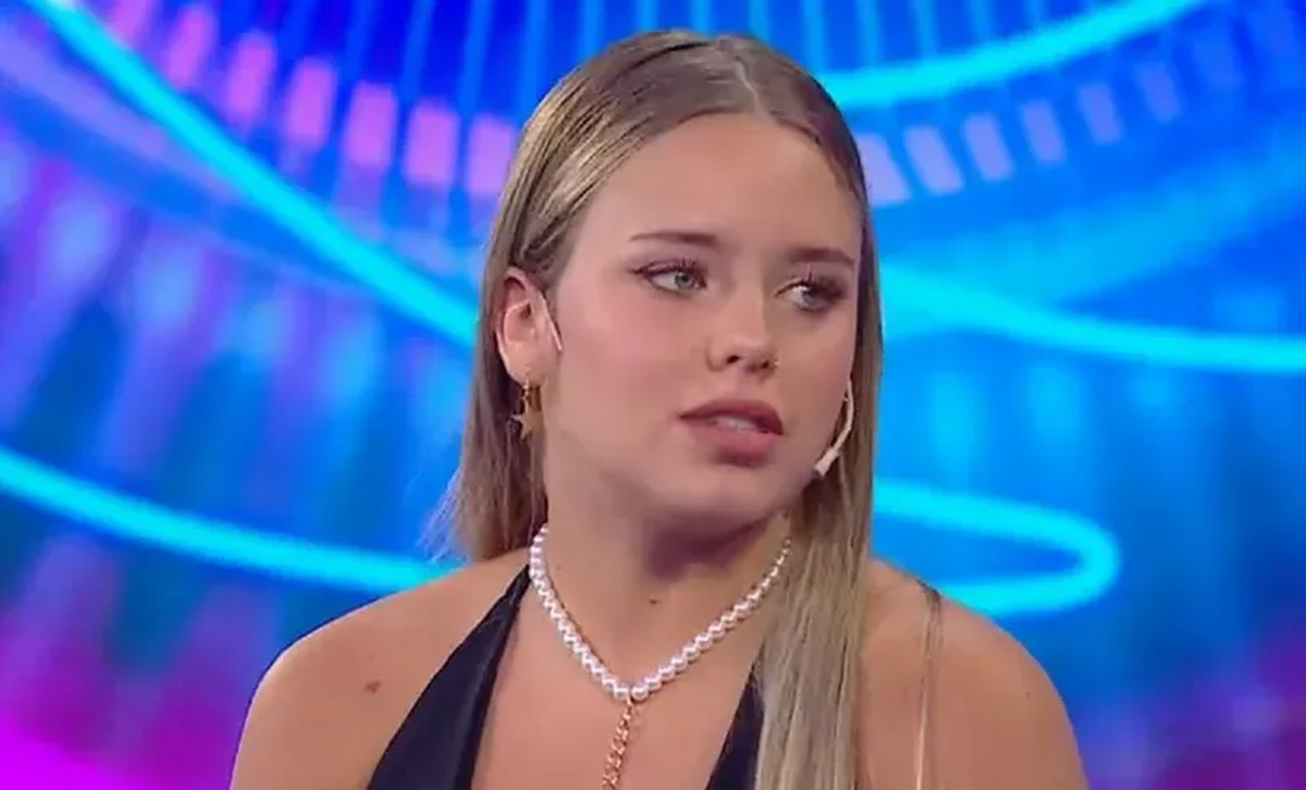 Coti de Gran Hermano se cruzó en vivo contra Laura Ubfal.