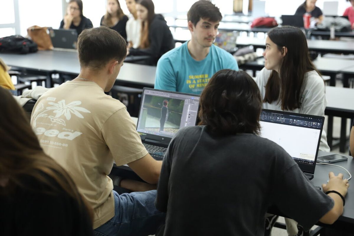 La UNR tuvo más de 31.000 inscriptos para el 2025.