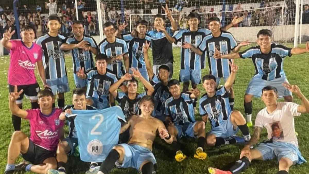 Carlos Gardel ganó el clásico de la ciudad de Calchaquí. Foto: Instagram Carlos Gardel.