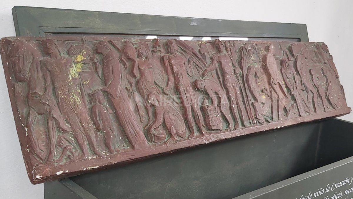 El mural del ingreso al Túnel del lado de Santa Fe que nunca fue