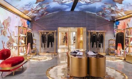 Dolce & Gabbana abrirá su primer local en la Argentina. Dolce & Gabbana abrirá su primer local en la Argentina.
