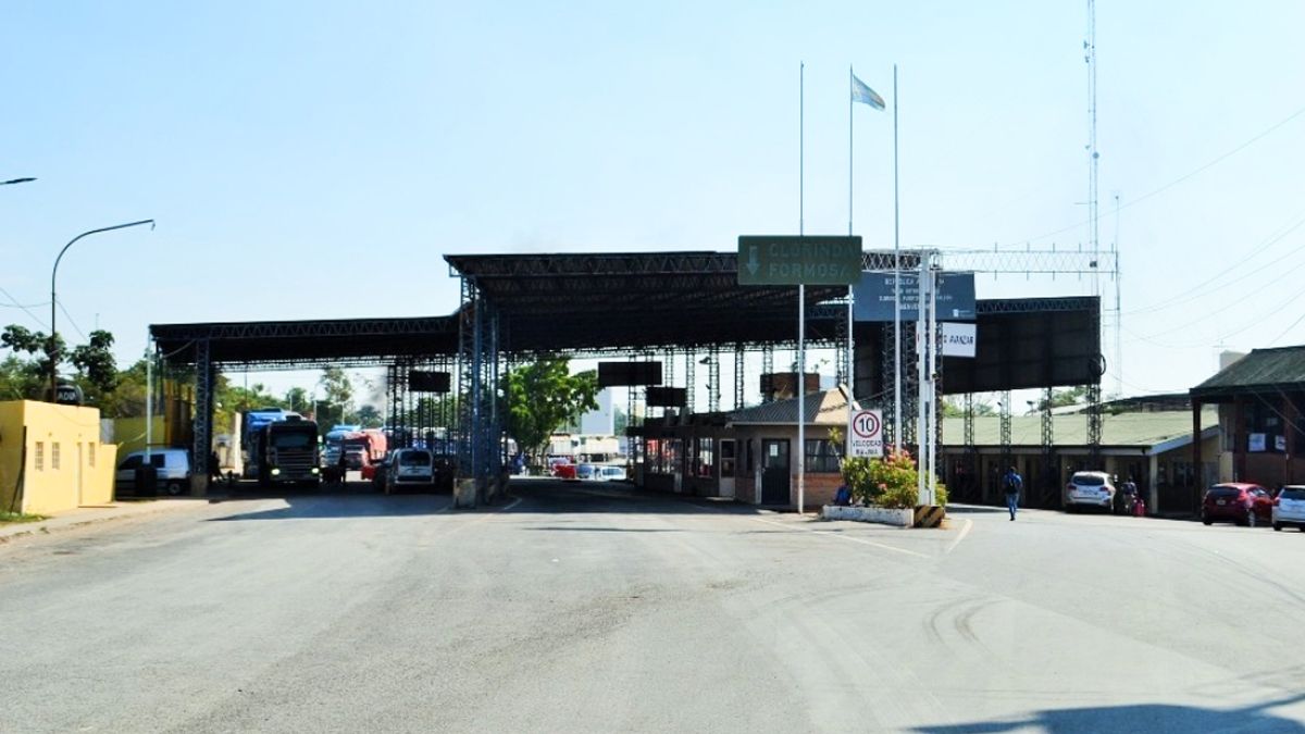 En Clorinda se encuentra el paso froterizo a Paraguay.&nbsp;