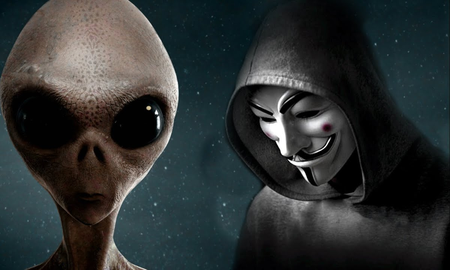 Los aliens tumbaron WhatsApp: una broma que se descontroló Los aliens tumbaron WhatsApp: una broma que se descontroló