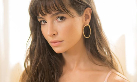 El exótico juguete sexual de Brenda Asnicar El exótico juguete sexual de Brenda Asnicar
