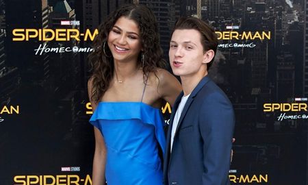 Zendaya y Tom Holland desataron versiones de embarazo en redes sociales. Zendaya y Tom Holland desataron versiones de embarazo en redes sociales.