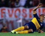 Durante las negociaciones del Club Atlético Colón por contratarlo, Ramón Wanchope Ábila sufrió una lesión muscular durante el último entrenamiento en Boca Juniors. Durante las negociaciones del Club Atlético Colón por contratarlo, Ramón Wanchope Ábila sufrió una lesión muscular durante el último entrenamiento en Boca Juniors.