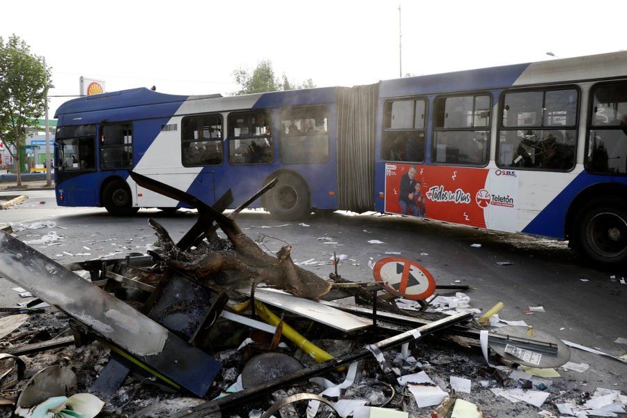 Chile: así es el proyecto que congela el alza de las tarifas del transporte público