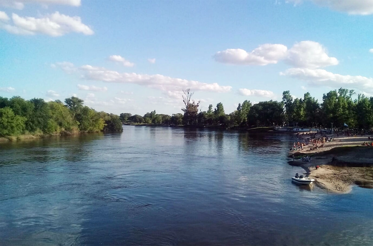 El hombre murió en un balneario conocido como Delio Panizza en una zona no habilitada al público.