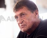 Julio César Falcioni ya comenzó a definir el equipo del Club Atlético Colón para recibir el miércoles al Club Atlético River Plate. Julio César Falcioni ya comenzó a definir el equipo del Club Atlético Colón para recibir el miércoles al Club Atlético River Plate.