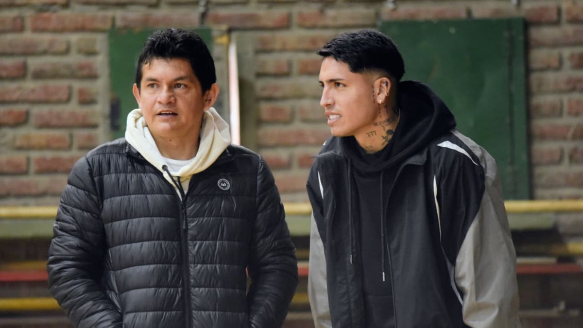 Facundo Farías junto al Pulga Rodríguez