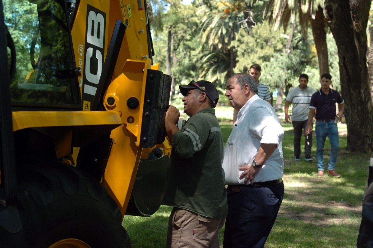 Compra hist&oacute;rica: la Municipalidad de Santa Fe invirti&oacute; $3.000 millones para mejorar el parque automotor.
