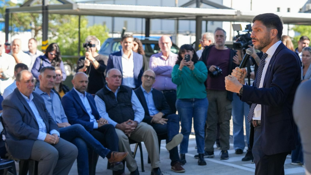 Pullaro explicó que la combinación de alivio impositivo y estímulos a la producción apunta a sostener el empleo registrado.