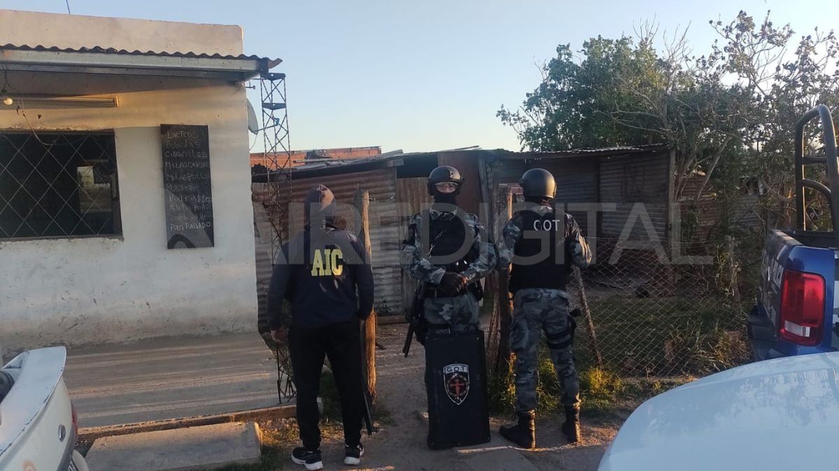 Allanamiento en San Justo: hallaron cocaína y hay un detenido