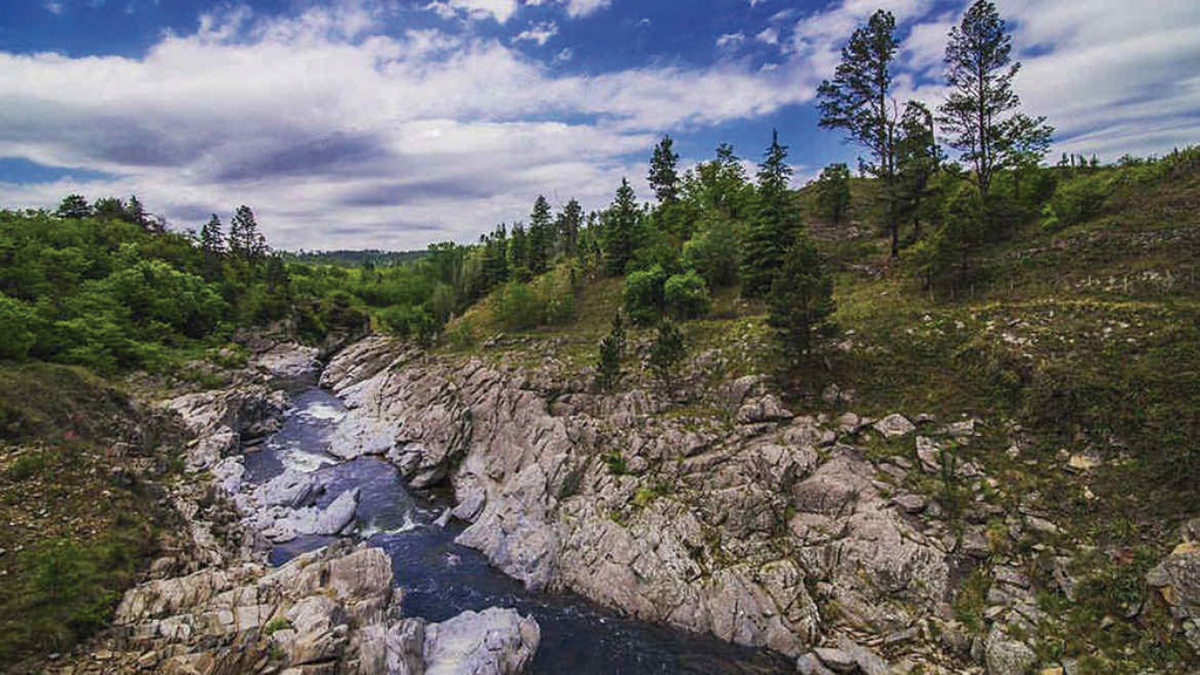 Rodeado de paisajes montañosos, Villa Berna es un pequeño paraíso serrano que invita a desconectarse del ruido de la ciudad. Rodeado de paisajes montañosos, Villa Berna es un pequeño paraíso serrano que invita a desconectarse del ruido de la ciudad.