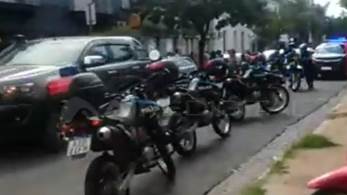 Santa Fe: un velatorio, una discusión familiar en torno al féretro y un santiagueño que terminó detenido