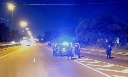 Un trágico accidente de tránsito ocurrió este viernes por la noche en jurisdicción de Villa Gobernador Gálvez, cercano a la ciudad de Rosario. Un trágico accidente de tránsito ocurrió este viernes por la noche en jurisdicción de Villa Gobernador Gálvez, cercano a la ciudad de Rosario.