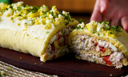 Cómo hacer pionono relleno de atún para Navidad Cómo hacer pionono relleno de atún para Navidad