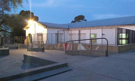 Tragedia en Batán: una nena de 12 años sufrió una muerte súbita dentro del colegio. Tragedia en Batán: una nena de 12 años sufrió una muerte súbita dentro del colegio.