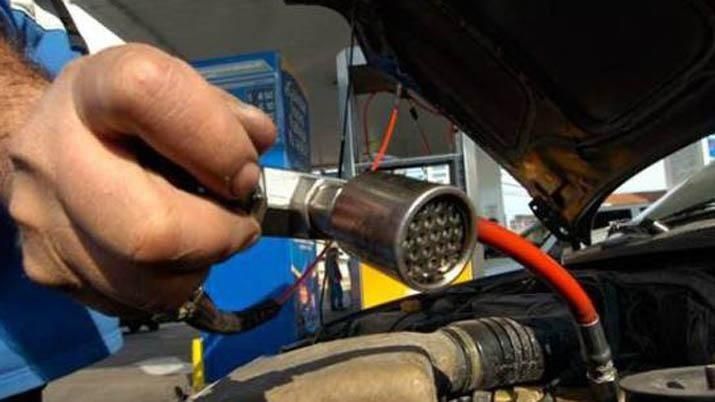 Estiman que hasta el fin de semana continuarán los problemas de abastecimiento de GNC.