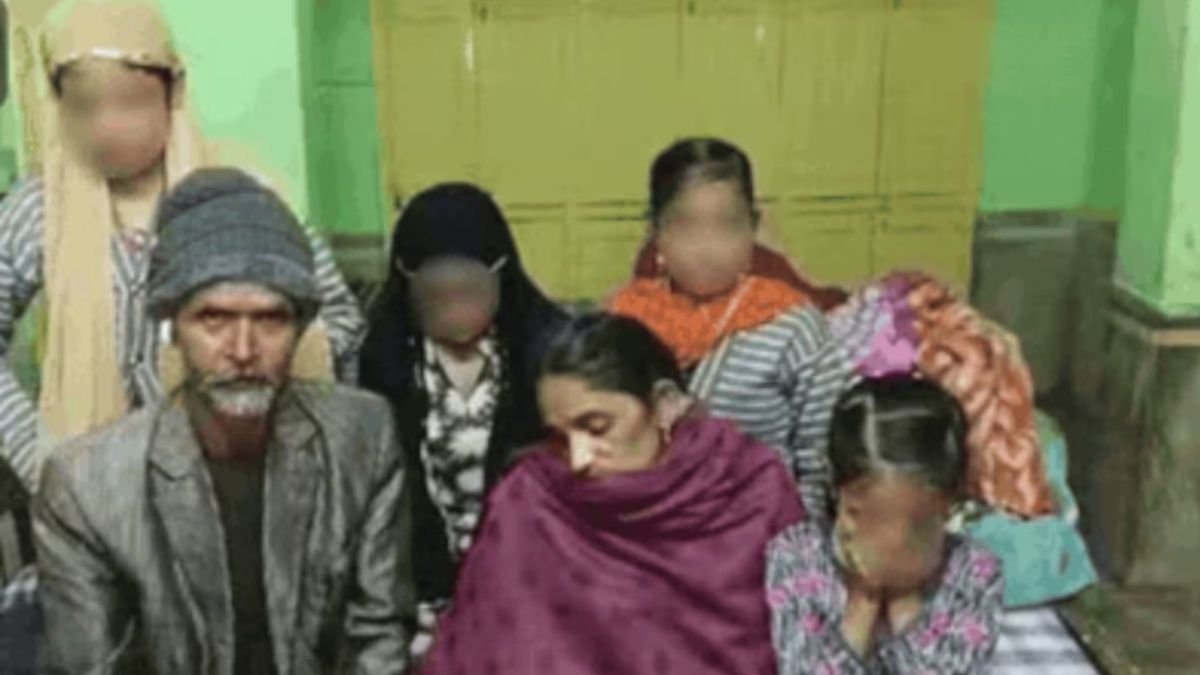 El joven mató a su madre y sus cuatro hermanas. El joven mató a su madre y sus cuatro hermanas.