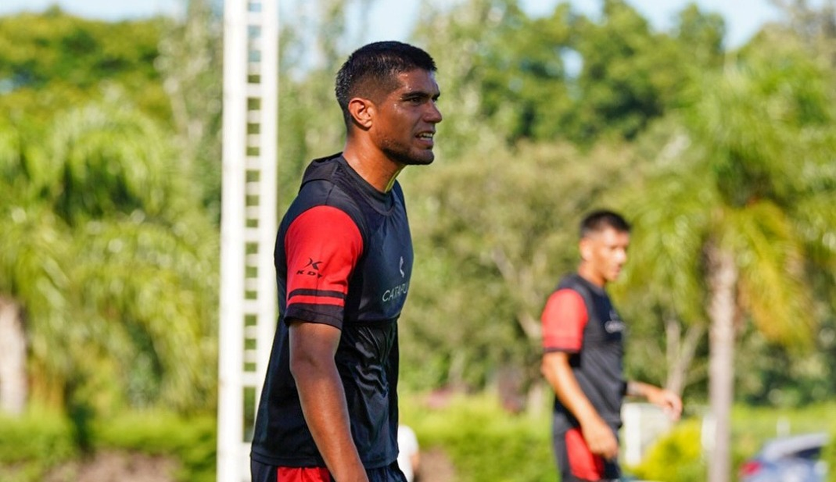 Hernan Lópes se perdería el partido de Colón vs. Almirante Brown por una molestia muscular. Hernan Lópes se perdería el partido de Colón vs. Almirante Brown por una molestia muscular.