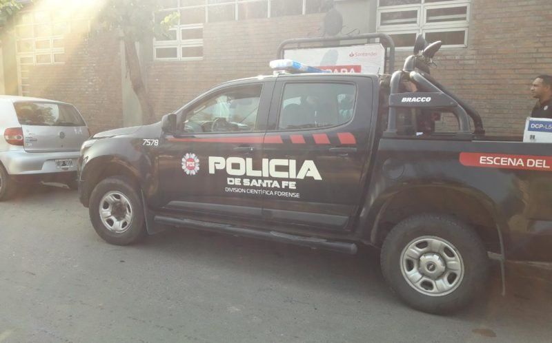 La violencia no cesa: asesinan a puñaladas a un hombre en Santa Rosa de Lima