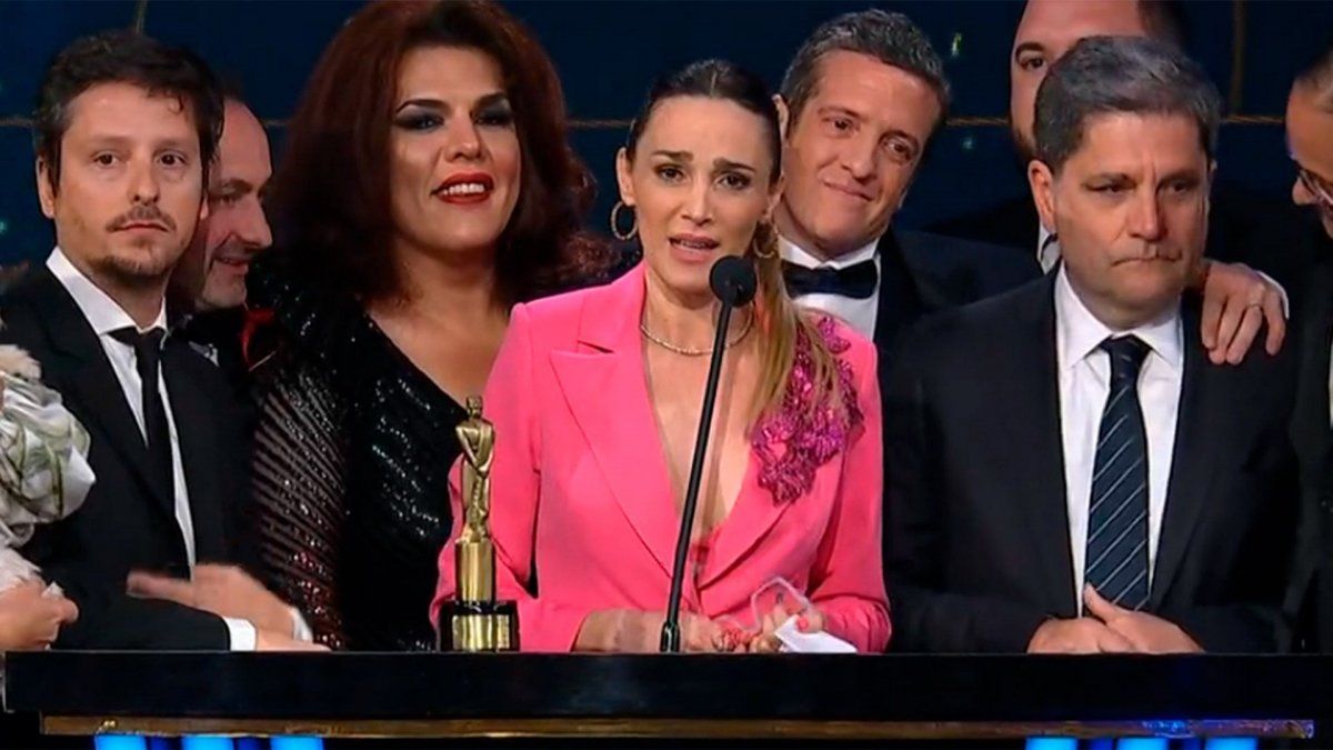 Vero Lozano estalló en llanto en los Martín Fierro tras su grave accidente: Me están ayudando a salir