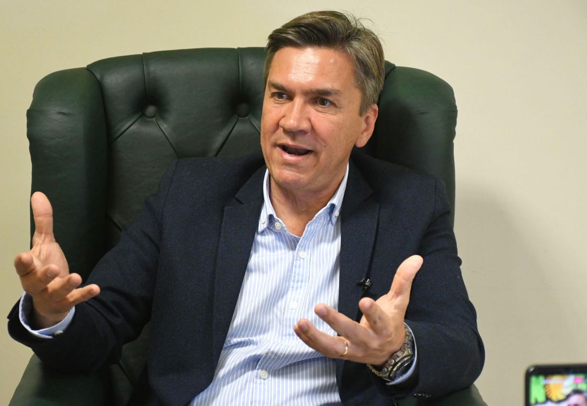 Leandro Zdero es el principal rival de Capitanich en la disputa por la elección de gobernador en Chaco. Leandro Zdero es el principal rival de Capitanich en la disputa por la elección de gobernador en Chaco.