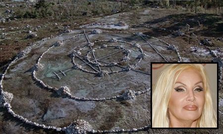 Susana Giménez vendió su mansión construida en un cementerio indio: Estaba maldita Susana Giménez vendió su mansión construida en un cementerio indio: Estaba maldita
