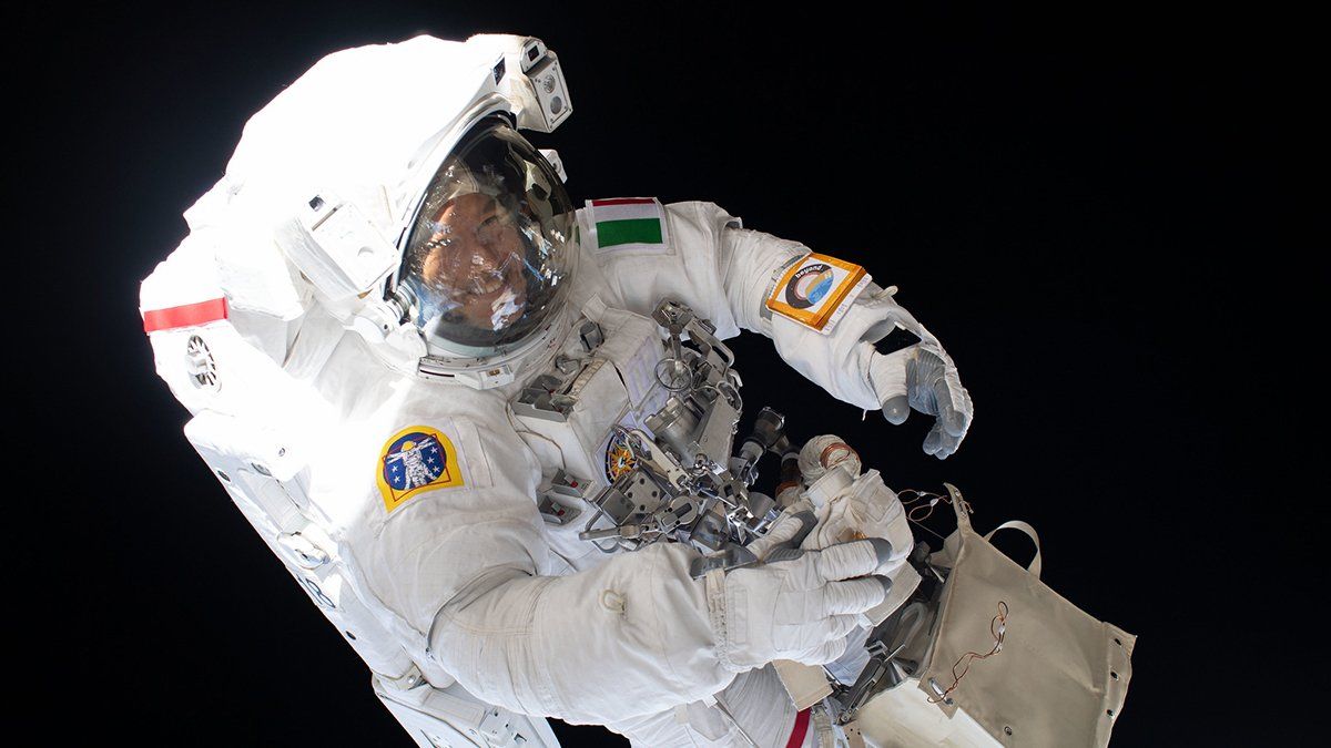 “La parte superior de mi casco estaba llena de agua", relató Parmitano.