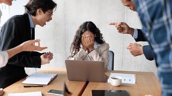 Santa Fe reformó la ley de violencia laboral: cambios en denuncias