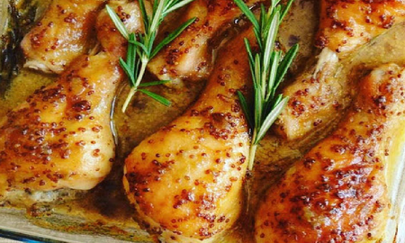 Cómo cocinar un pollo al horno con mostaza y ajo Cómo cocinar un pollo al horno con mostaza y ajo