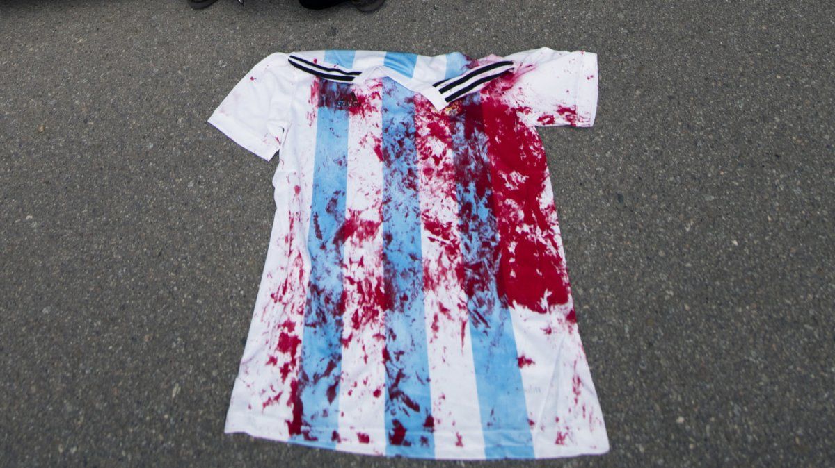 Los organizadores del amistoso quieren que la FIFA sancione a la Argentina