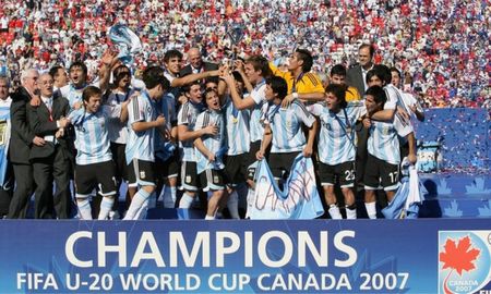 Argentina coronó ante República Checa el 22 de julio de 2007 y fue el último Mundial Sub 20 ganado por la albiceleste. Argentina coronó ante República Checa el 22 de julio de 2007 y fue el último Mundial Sub 20 ganado por la albiceleste.