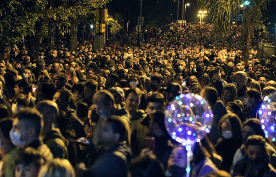 El evento que más gente convocó fue el Vía Crucis del Padre Ignacio en la ciudad de Rosario.