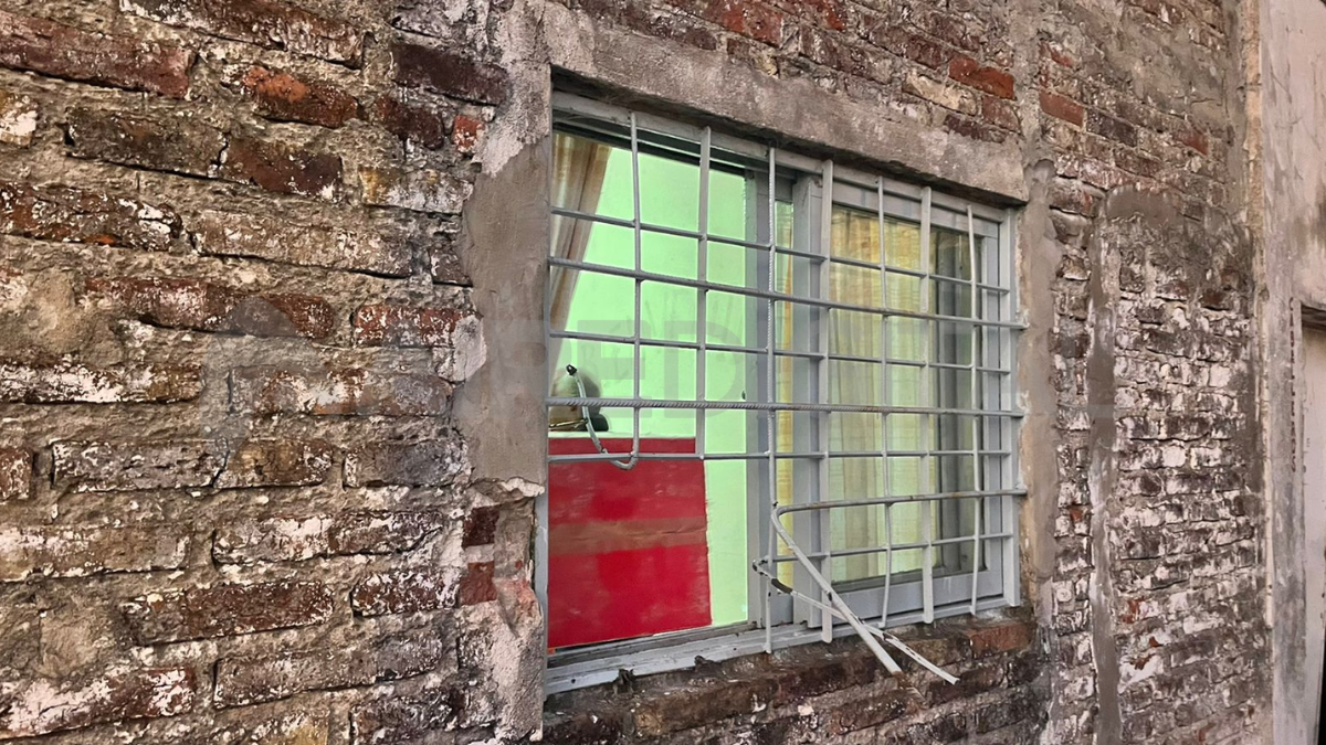 Destrozaron y desvalijaron la vecinal Alberdi.