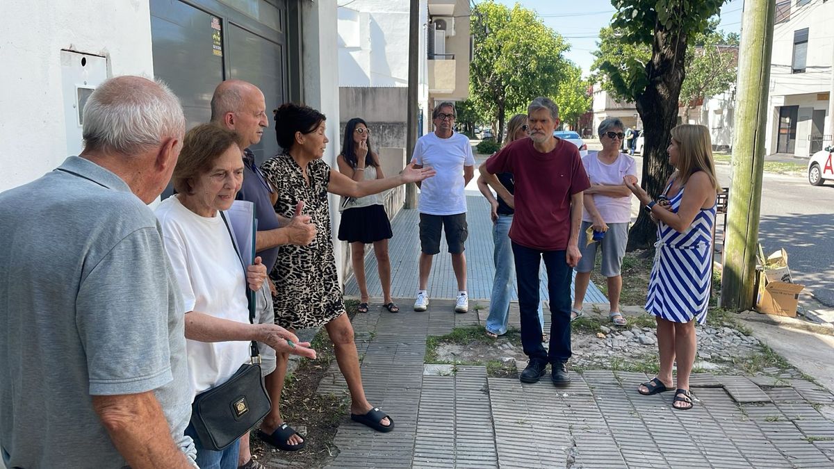 Vecinos alertan por un pozo peligroso en San Lorenzo al 1400.