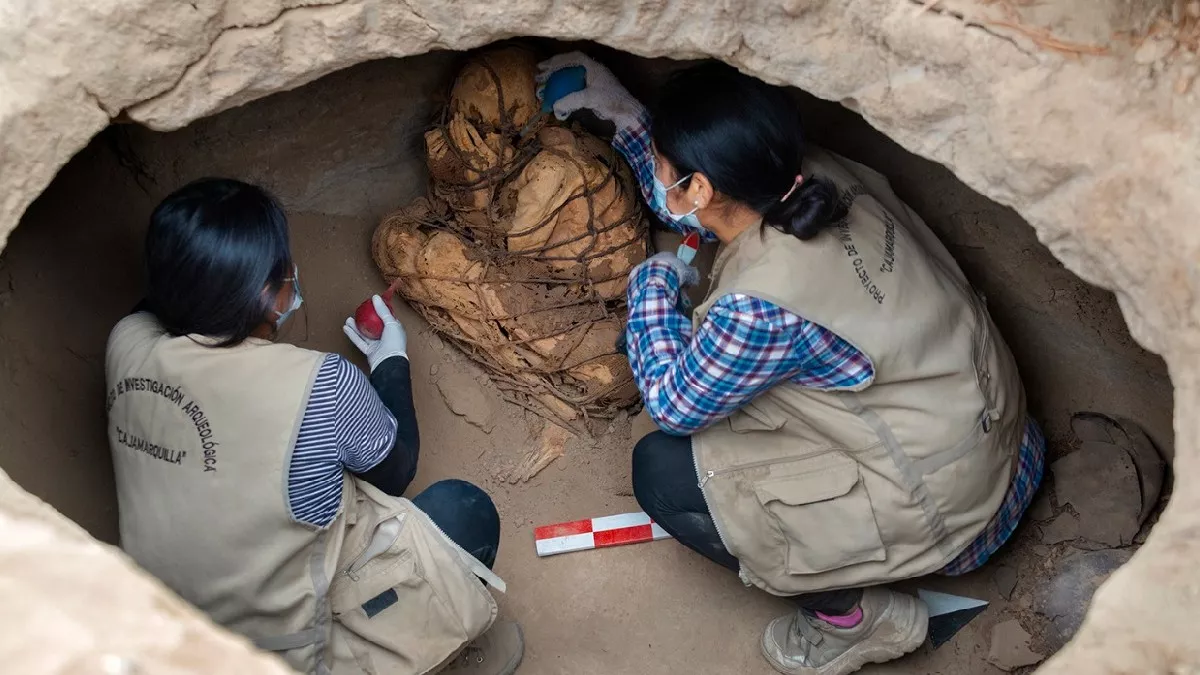 Los arque&oacute;logos creen que se remonta a una cultura precolombina que se desarroll&oacute; entre los Andes y la costa del Pac&iacute;fico, seg&uacute;n indic&oacute; la agencia ANSA.