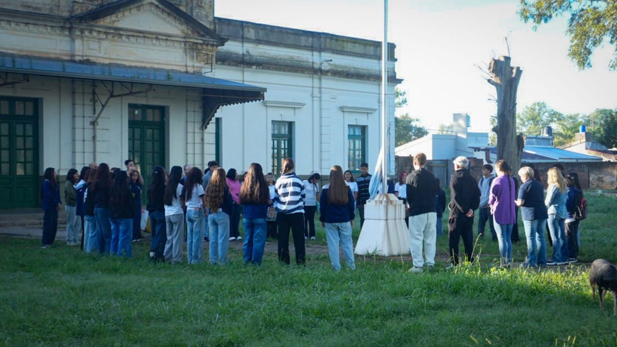 Este viernes se desarrolló una nueva jornada bajo el cronograma establecido para el nivel secundario diurno en la escuela Mariano Moreno de San Cristóbal.