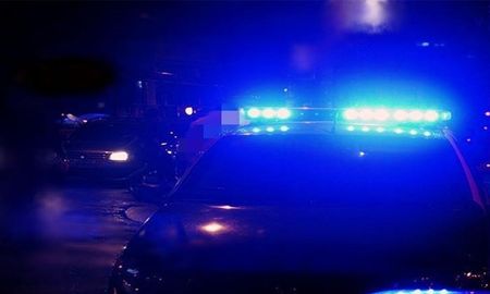 cinco ladrones armados asaltaron a una pareja y le roban 270 mil pesos en la plata cinco ladrones armados asaltaron a una pareja y le roban 270 mil pesos en la plata