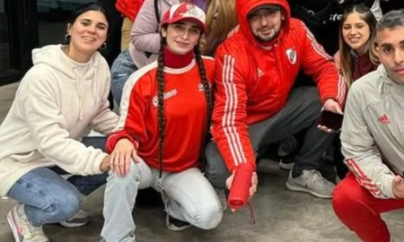 Una hincha de River sufrió un grave accidente en el Monumental y lucha por su vida. Una hincha de River sufrió un grave accidente en el Monumental y lucha por su vida.
