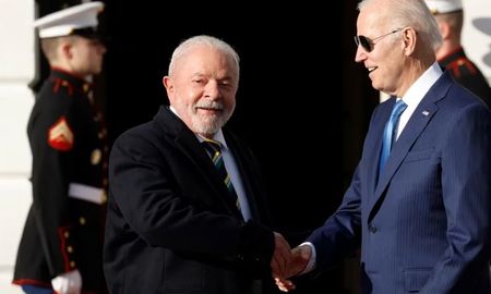 El presidente brasileño Lula da Silva llegó al país norteamericano para encontrarse con el mandatario y legisladores demócratas. El presidente brasileño Lula da Silva llegó al país norteamericano para encontrarse con el mandatario y legisladores demócratas.