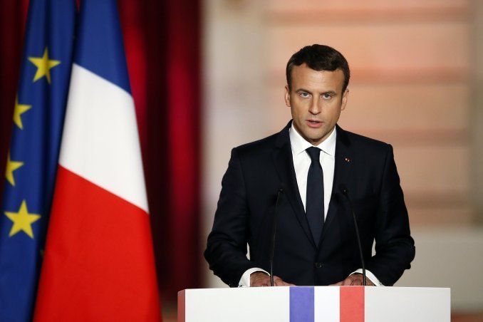 El presidente Macron suspendió un discurso y se trasladó a Notre Dame