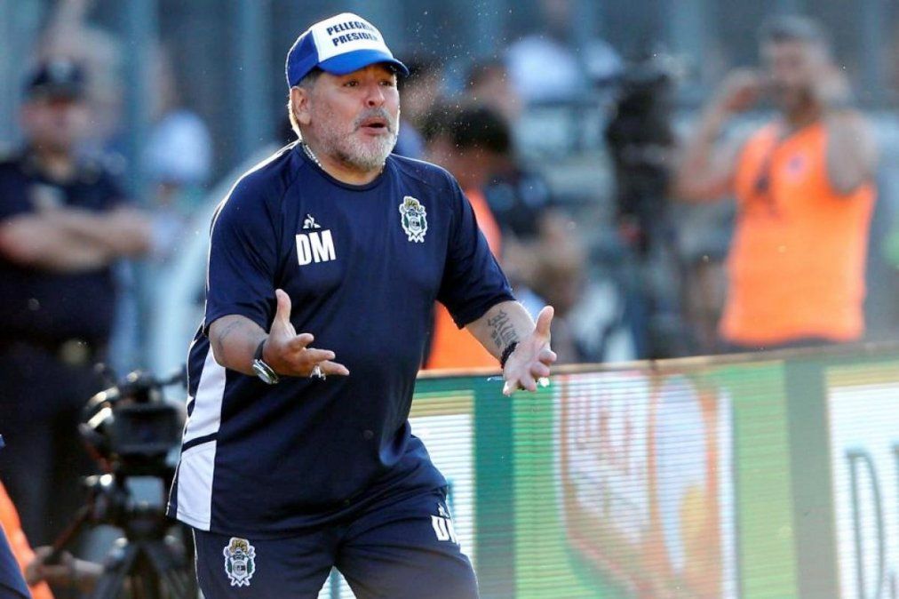 El presidente de Gimnasia y Esgrima de La Plata dijo que desde el entorno de Diego nos dijeron que no aceptaban la oferta de renovaci&oacute;n.