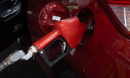 Cómo ahorrar en nafta y gasoil en marzo. Cómo ahorrar en nafta y gasoil en marzo.