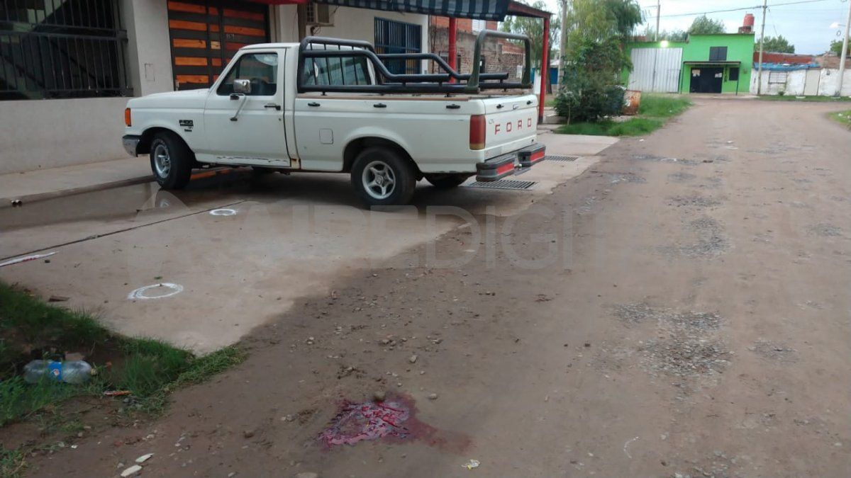 Rastros de sangre y vainas servidas: la escena del ataque al efectivo policial